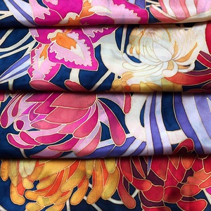 Kézzel festett selyemkendő �Flowers 75x75cm (pongé 8) - ruha & divat - sál, sapka, kendő - vállkendő - Meska.hu