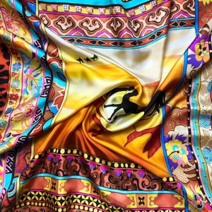 Kézzel festett selyemkendő �Savanna 90x90cm (twill), Ruha & Divat, Sál, Sapka, Kendő, Vállkendő, Selyemfestés, MESKA