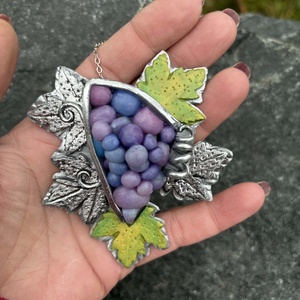 Antik hatású szőlő nyaklánc - ékszer - nyaklánc - medálos nyaklánc - Meska.hu