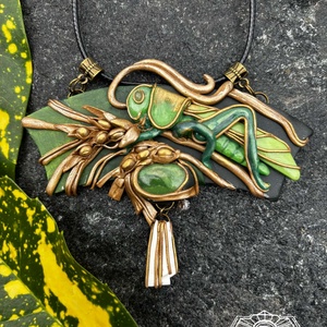 Grasshopper nyaklánc - Meska.hu