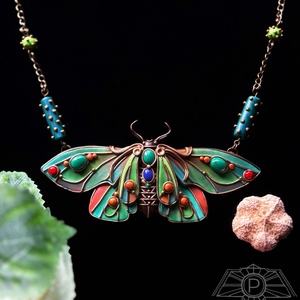 Zöld pillangós nyaklánc, Ékszer, Nyaklánc, Medálos nyaklánc, Ékszerkészítés, Gyurma, MESKA