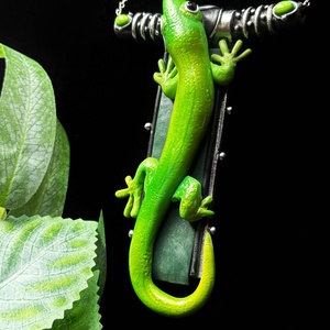 Zöld gyík nyaklánc - ékszer - nyaklánc - medálos nyaklánc - Meska.hu