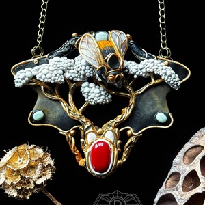 Méhecskés nyaklánc, Ékszer, Nyaklánc, Medálos nyaklánc, Ékszerkészítés, Gyurma, MESKA