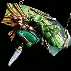 Lombszöcske nyaklánc - ékszer - nyaklánc - medálos nyaklánc - Meska.hu