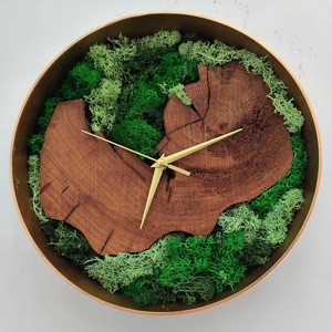 Fali óra fém kerettel stabilizált mohával - Meska.hu
