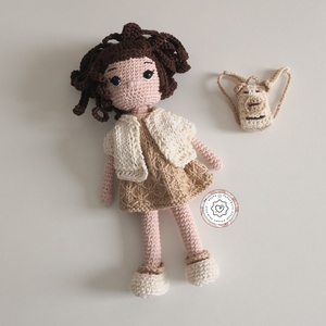 Horgolt amigurumi baba, öltöztethető kislány, levehető kötött ruhával, pamutból készült játék, dekoráció - játék & sport - baba & babaház - baba - Meska.hu