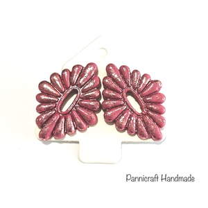 Csillogó rózsaszín szirmok gyurmafülbevaló - ékszer - fülbevaló - fülékszer - Meska.hu