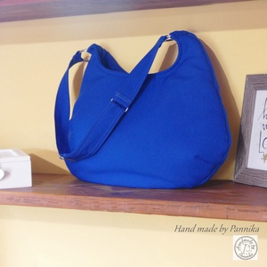 Királykék válltáska - táska & tok - kézitáska & válltáska - válltáska - Meska.hu