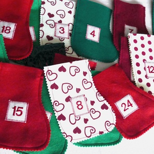 Adventi naptár  csizmácskák - karácsony - adventi díszek - adventi naptár - Meska.hu