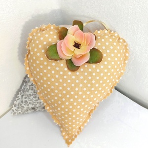 Kézműves pöttyös szív dísz Pannikától - otthon & életmód - dekoráció - dísztárgy - Meska.hu