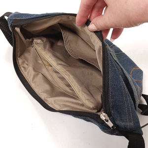 Átvethető farmer táska, testtáska féfiaknak is! - táska & tok - kézitáska & válltáska - vállon átvethető táska - Meska.hu