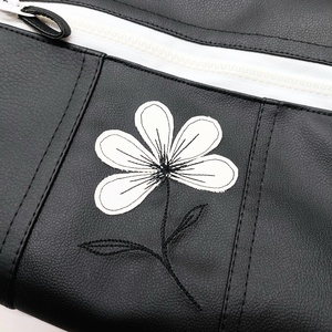 Fekete textilbőr átvethető táska - Meska.hu