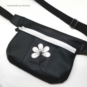 Fekete textilbőr átvethető táska - Meska.hu