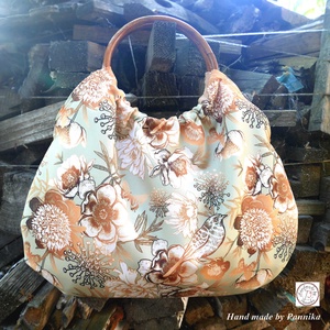 Bambuszfülű virágos, madárkás táska - Meska.hu