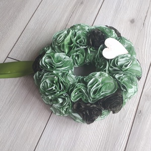 Csupazöld textilvirág kopogtató, ajtódísz, koszorú, zöld 23cm -  - Meska.hu