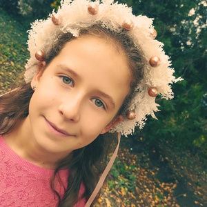 Ünnepi fehér-rose hajkoszorú, fejpánt - ruha & divat - hajdísz & hajcsat - hajráf & hajpánt - Meska.hu