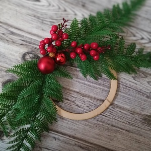 Piros és Zöld Karácsonyi kopogtató, ajtódísz, Karácsony, Adventi díszek, Adventi ajtódísz, Virágkötés, MESKA