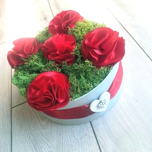 Zuzmós virágbox, piros - Meska.hu