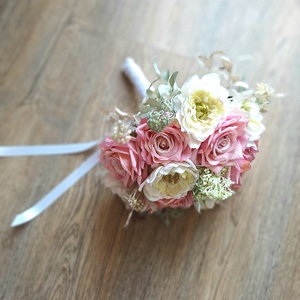 Csodás menyasszonyi csokor prémium virágokból - esküvő - menyasszonyi- és dobócsokor - Meska.hu