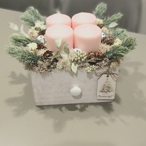 Pasztell rózsaszín és krém adventi asztaldísz  - Meska.hu