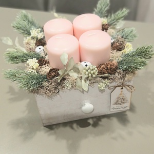 Pasztell rózsaszín és krém adventi asztaldísz  - karácsony - adventi díszek - adventi gyertyadíszek és koszorúdíszek - Meska.hu