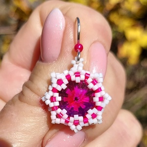 Ciklámen Swarowski köves fülbevaló - Meska.hu