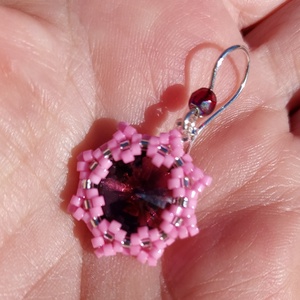 Rózsaszín Swarowski köves fülbevaló - Meska.hu