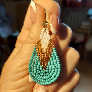 Türkizzöld csepp gyöngyfülbevaló - ékszer - fülbevaló - lógó csepp fülbevaló - Meska.hu