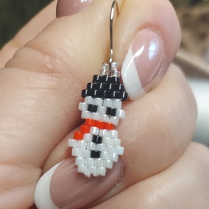 Mini hóember gyöngyfülbevaló  - ékszer - fülbevaló - lógó fülbevaló - Meska.hu