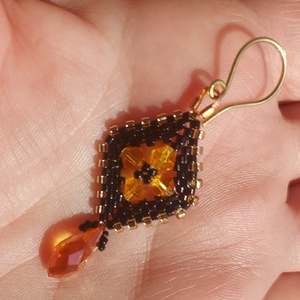 Fekete Swarovski gyöngyfülbevaló - ékszer - fülbevaló - lógó fülbevaló - Meska.hu