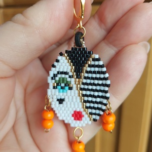 Maszk gyöngyfülbevaló  - ékszer - fülbevaló - lógó fülbevaló - Meska.hu