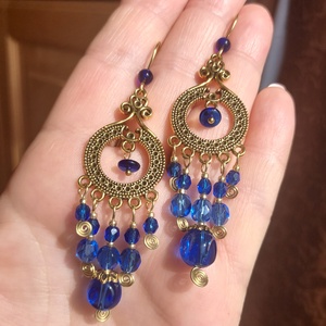 Királykék-arany gyöngyfülbevaló, Ékszer, Fülbevaló, Lógó fülbevaló, Gyöngyfűzés, gyöngyhímzés, Ékszerkészítés, MESKA