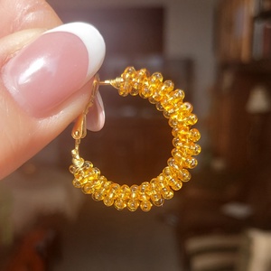 Arany gyöngyös karika fülbevaló - ékszer - fülbevaló - karika fülbevaló - Meska.hu