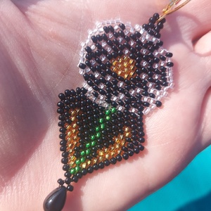 Pitypangos gyöngyfülbevaló - ékszer - fülbevaló - lógó fülbevaló - Meska.hu