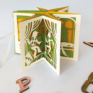 Collodi: Pinokkió kalandjai - karusszel könyv, Otthon & Életmód, Dekoráció, Asztal és polc dekoráció, Könyvszobor, Papírművészet, Könyvkötés, MESKA