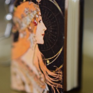 Könyv fülbevaló (Álmodozás), Ékszer, Fülbevaló, Lógó fülbevaló, Könyvkötés, MESKA