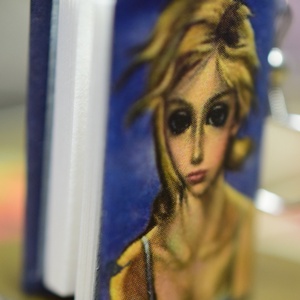 Könyv fülbevaló (Vihar) - ékszer - fülbevaló - lógó fülbevaló - Meska.hu