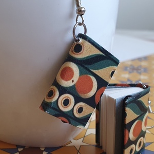 Könyv fülbevaló  - ékszer - fülbevaló - lógó fülbevaló - Meska.hu