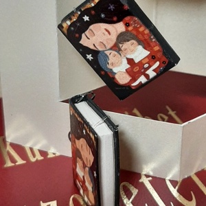 Könyv fülbevaló Anyák napjára - ékszer - fülbevaló - lógó fülbevaló - Meska.hu