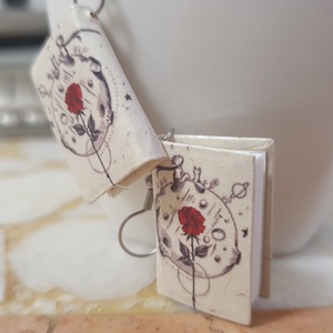 Kis herceg könyv fülbevaló - ékszer - fülbevaló - lógó fülbevaló - Meska.hu