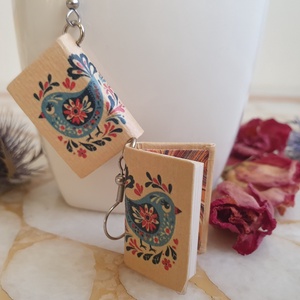 Könyv fülbevaló (népi madaras) - ékszer - fülbevaló - lógó fülbevaló - Meska.hu