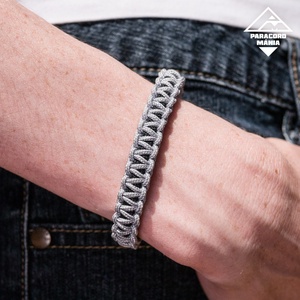 - Mamba - paracord karkötő ezüst-fekete -  - Meska.hu