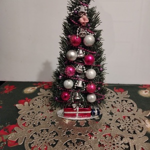 Egyedi, kézzel készült világító karácsonyi asztal dísz-pink/ezüst  díszítéssel - Meska.hu