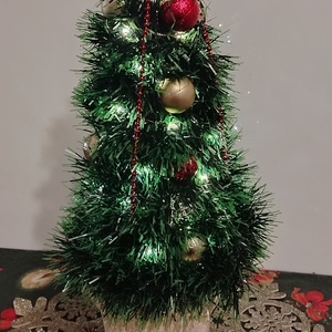 Egyedi, kézzel készült világító karácsonyi asztal dísz-piros/arany/ezüst  díszítéssel - Meska.hu