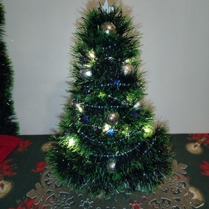 Egyedi, kézzel készült világító karácsonyi asztal dísz-piros/arany/ezüst  díszítéssel - karácsony - karácsonyi lakásdekoráció - ünnepi asztaldekoráció - Meska.hu