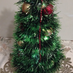 Egyedi, kézzel készült világító karácsonyi asztal dísz-piros/arany/ezüst  díszítéssel - karácsony - karácsonyi lakásdekoráció - ünnepi asztaldekoráció - Meska.hu