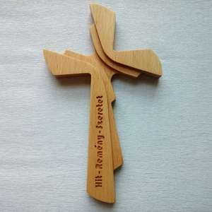 Modern fali kereszt, fából készült feszület, felirat választható - otthon & életmód - vallás - kereszt - Meska.hu