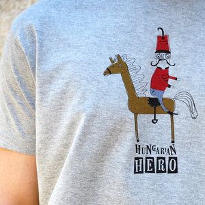 Szürke huszáros póló pasikak - the Hungarian hero, Ruha & Divat, Férfi ruha, Póló, Fotó, grafika, rajz, illusztráció, MESKA