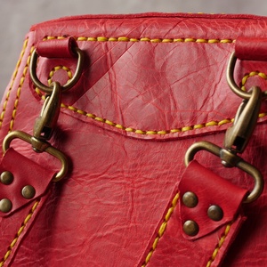 Piros bőr városi hátizsák  - táska & tok - hátizsák - hátizsák - Meska.hu