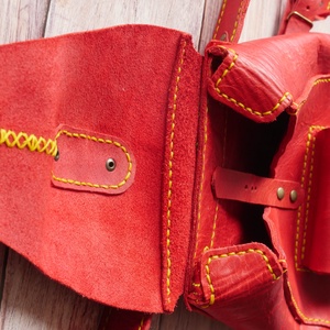 Piros bőr városi hátizsák  - táska & tok - hátizsák - hátizsák - Meska.hu